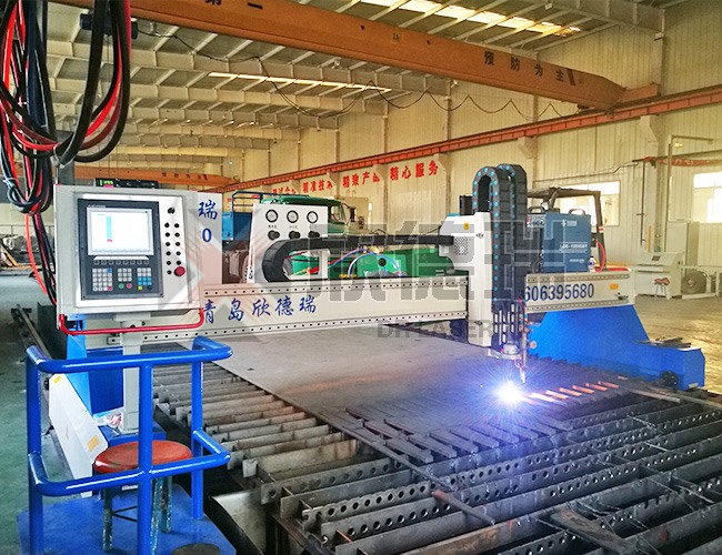 切割現(xiàn)場(chǎng)主圖